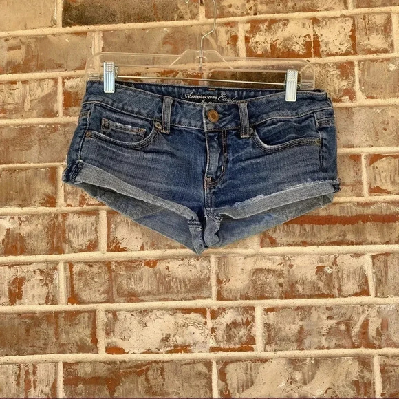 American Eagle Blue Denim Cuffed Distressed Cut Off Short Shorts - Picture 1 of 4